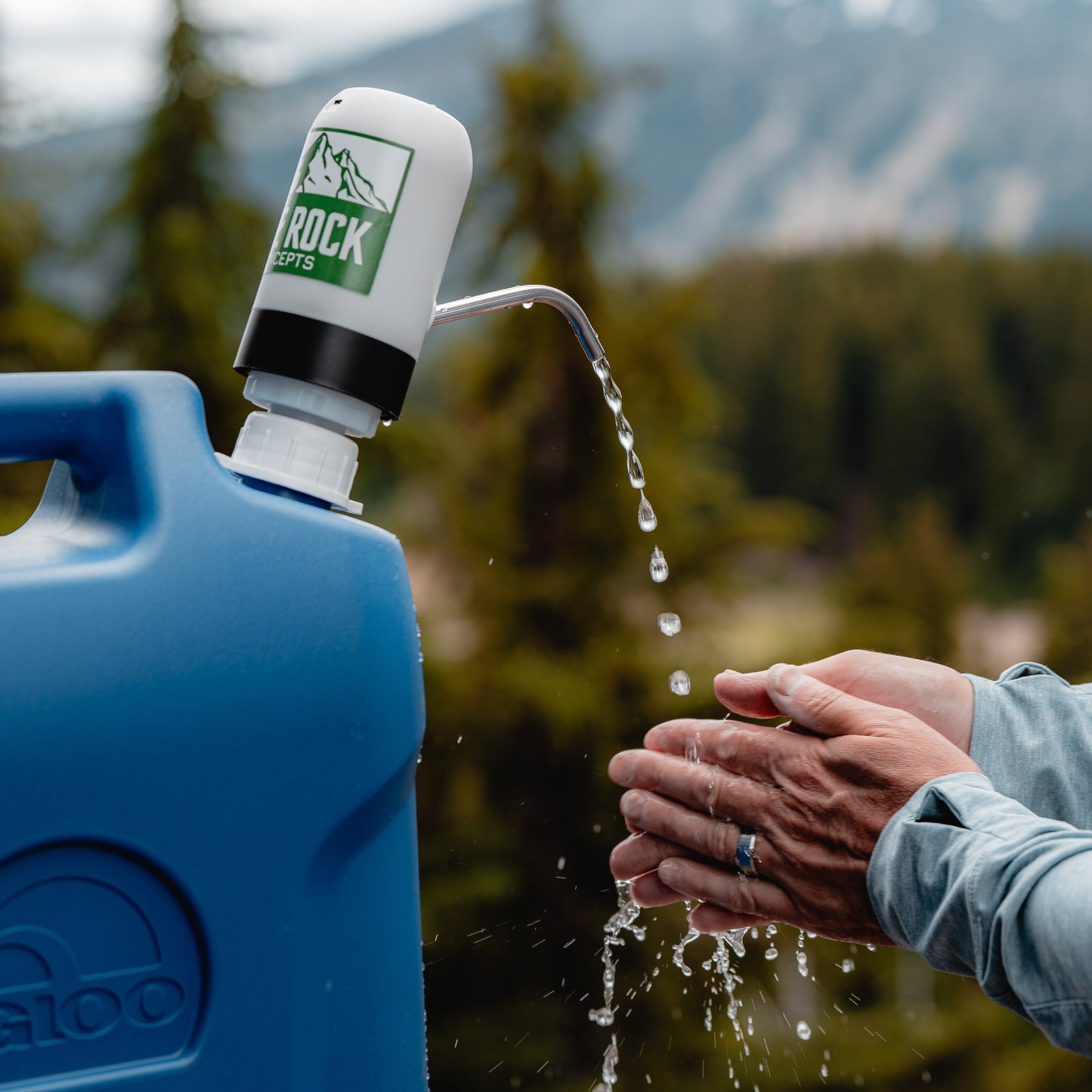 Igloo Overland Water Pump Adapter Kit